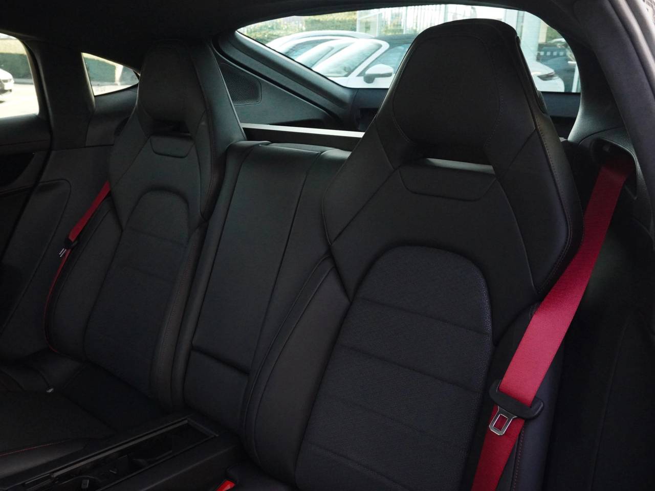 Panamera (5) image 17