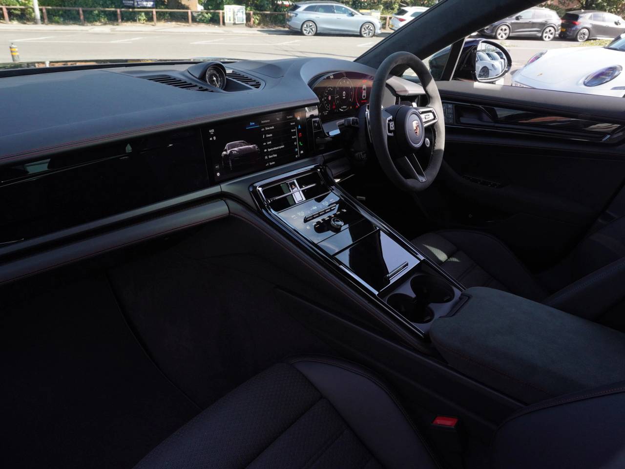 Panamera (5) image 04