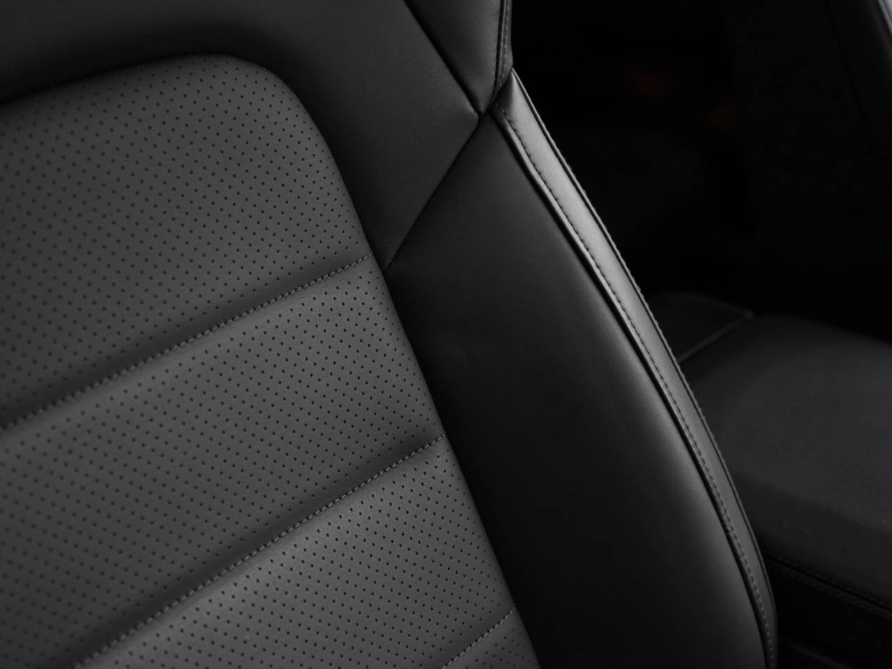 Panamera (2) image 35