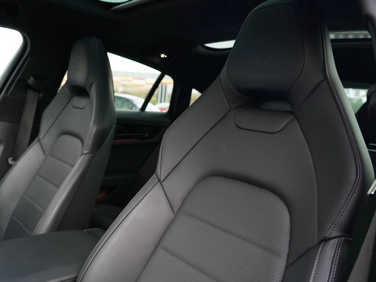 Panamera (2) image 40