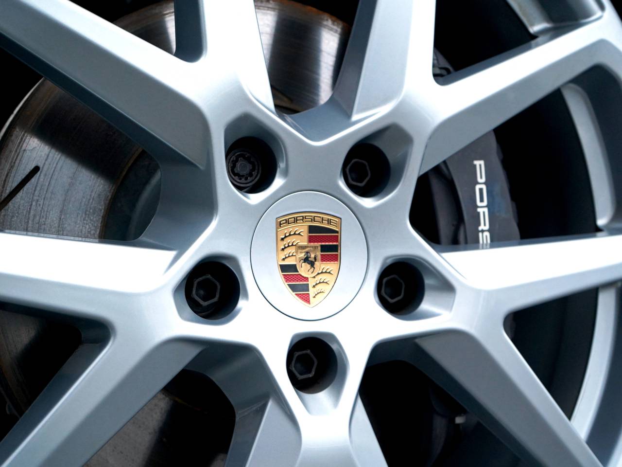 Panamera (2) image 11