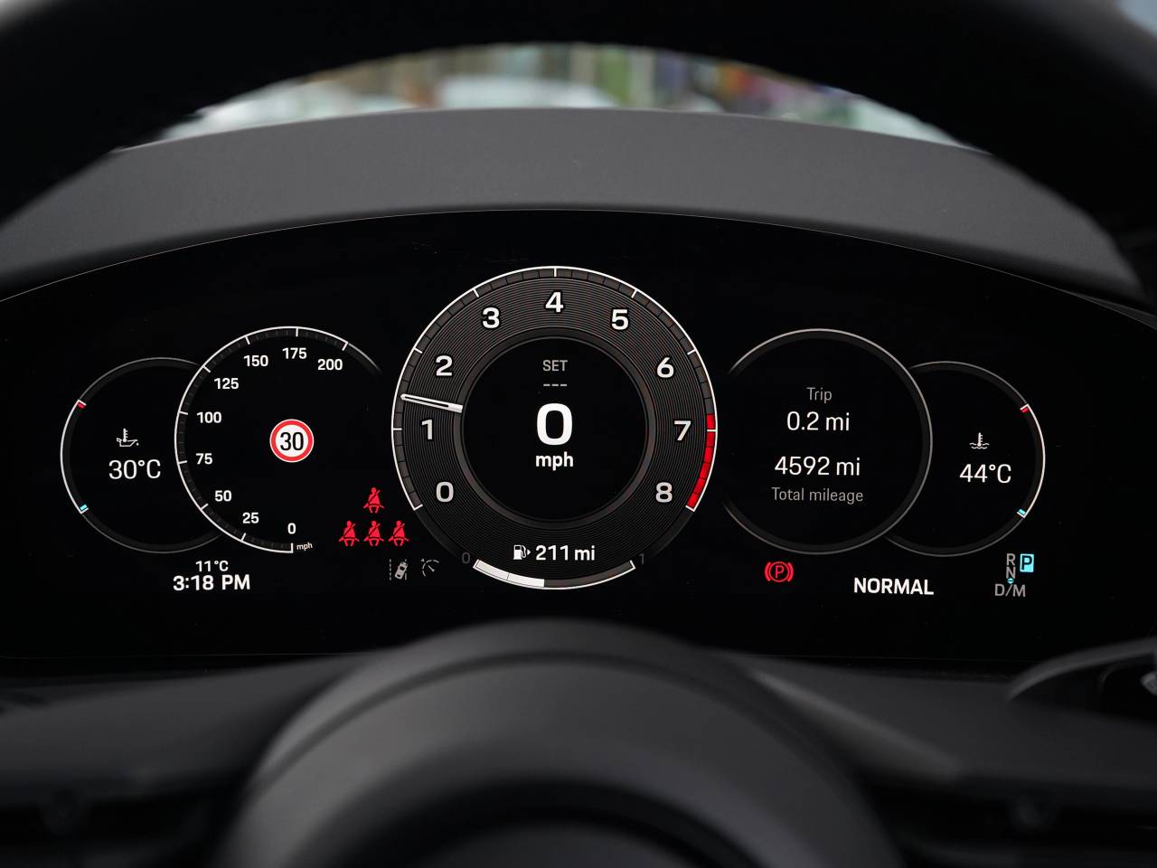 Panamera (2) image 30