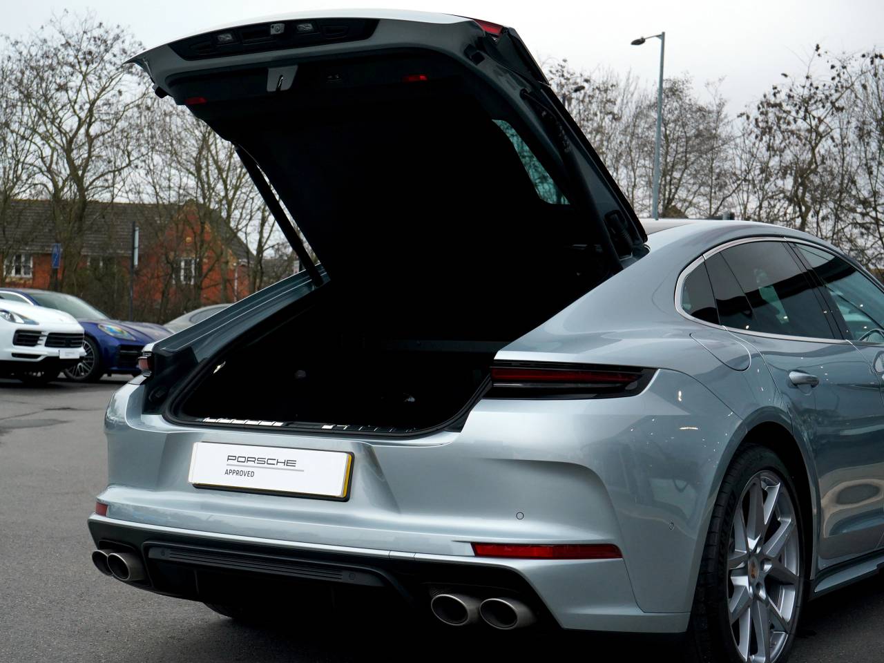 Panamera (2) image 28