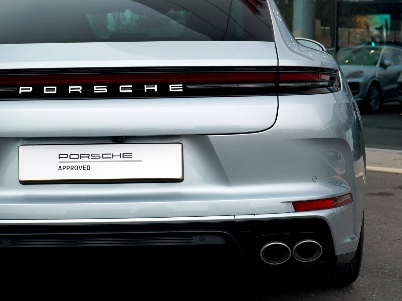 Panamera (2) image 24