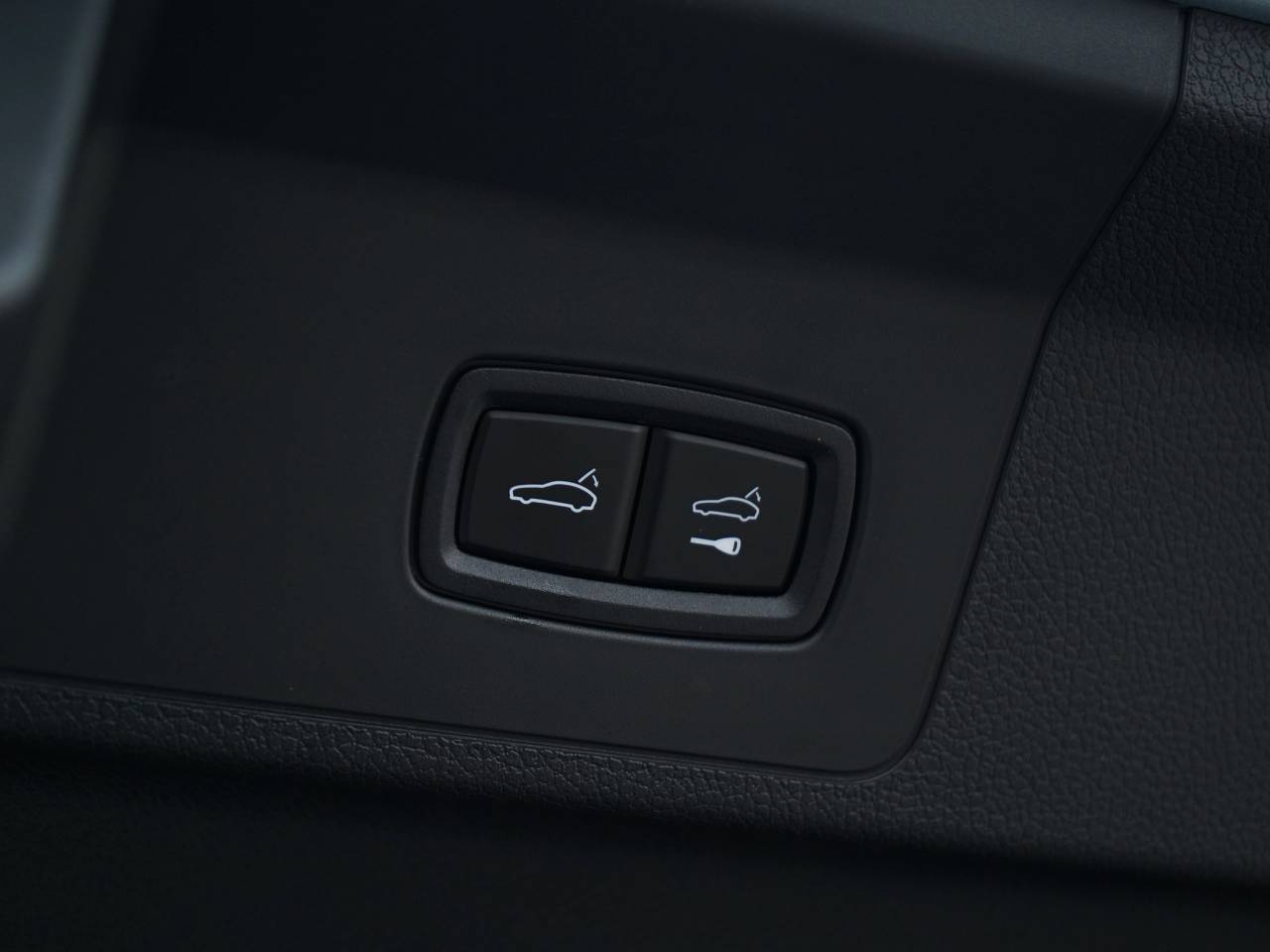 Panamera (2) image 42