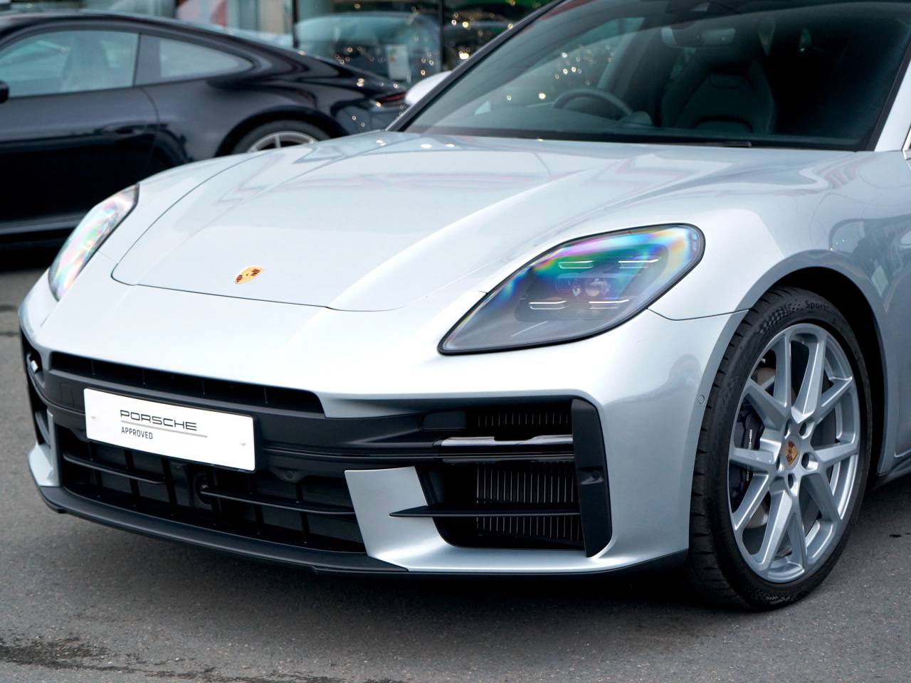 Panamera (2) image 17