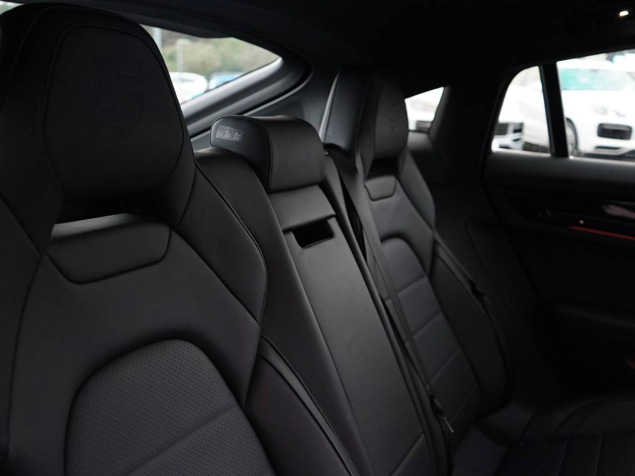 Panamera (2) image 41