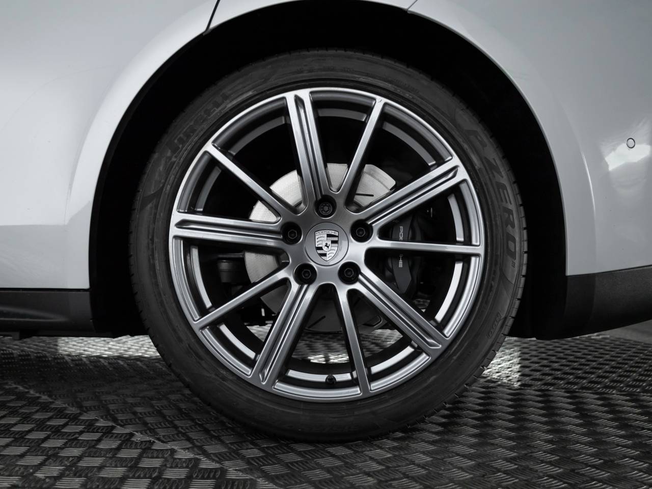 Panamera (1) image 04