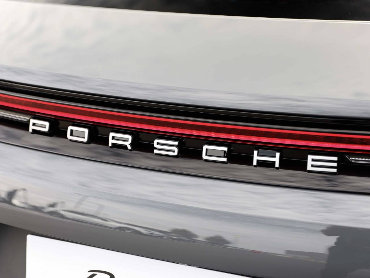 Panamera (2) image 14