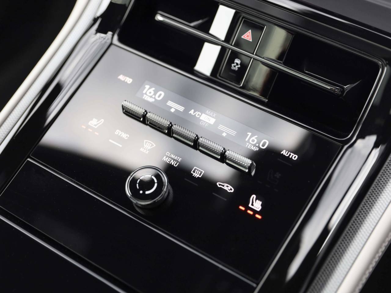 Panamera (2) image 24