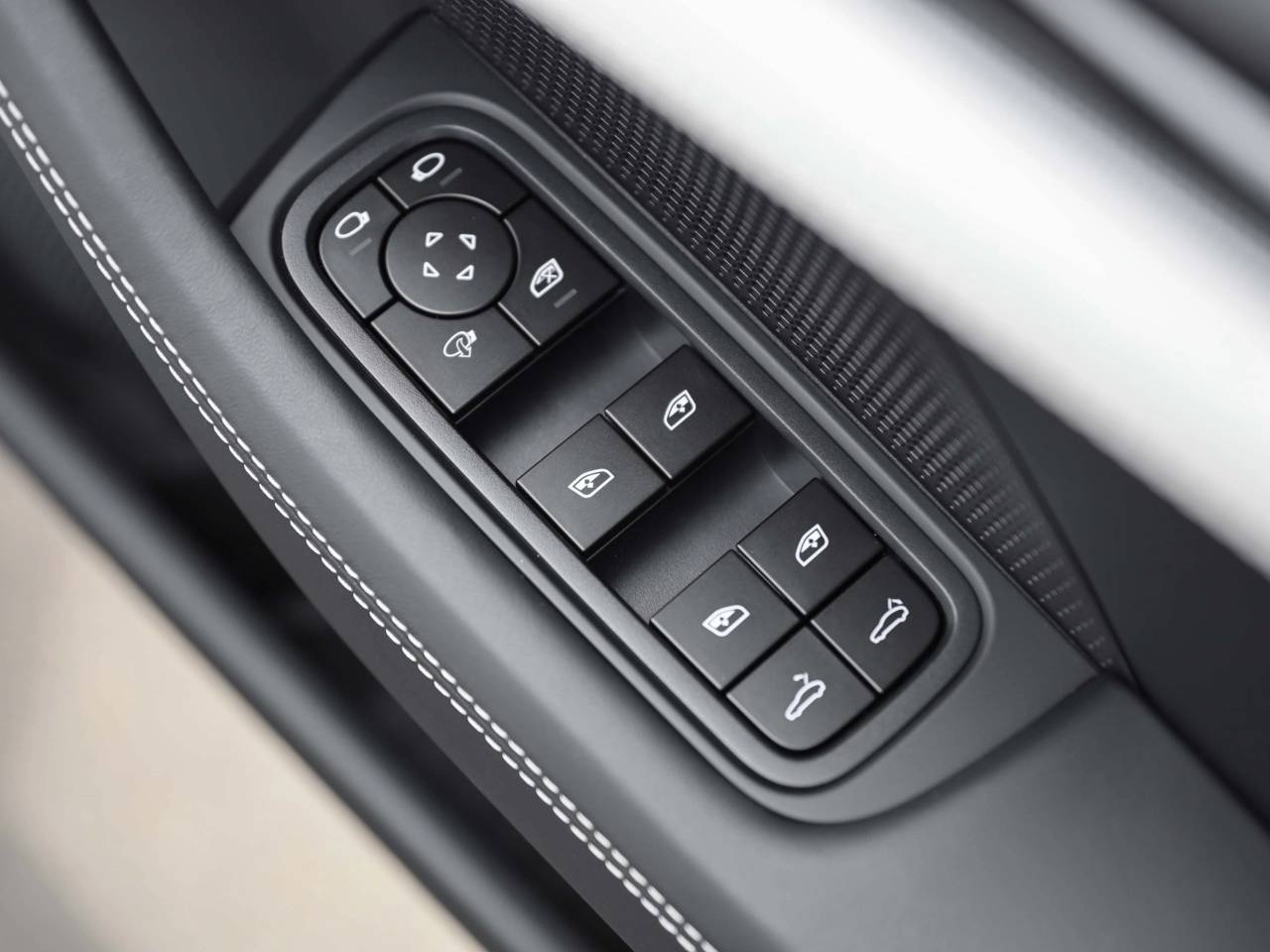 Panamera (2) image 27