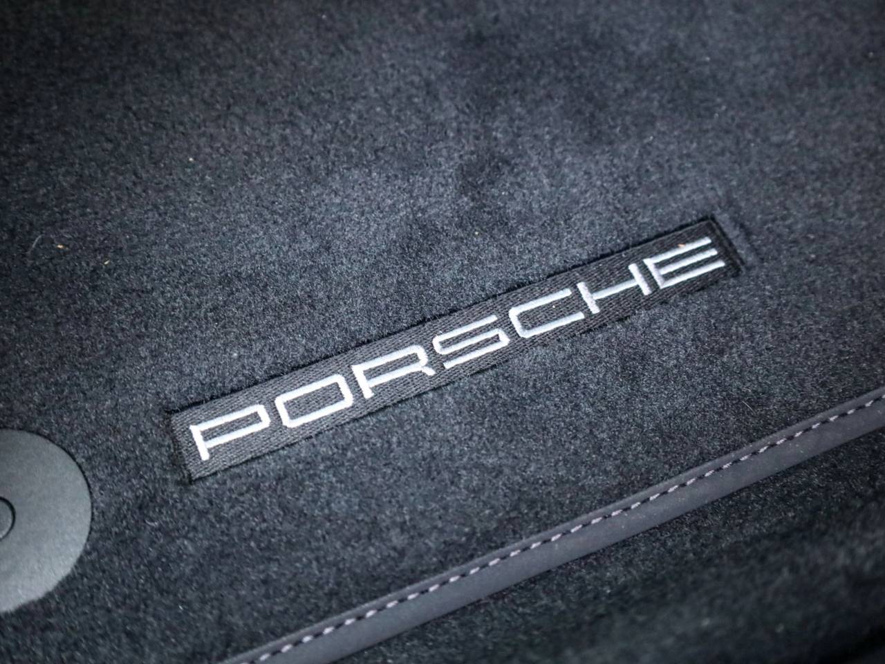 Panamera (2) image 36