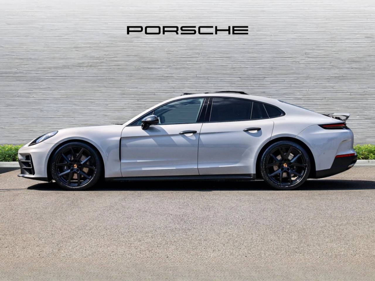 Panamera (2) image 06