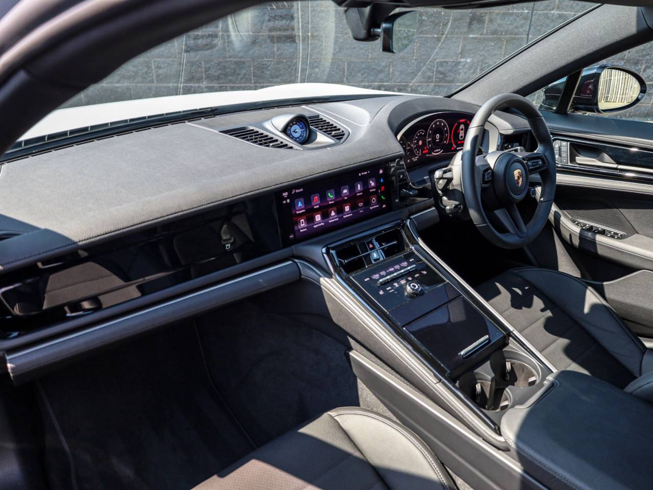 Panamera (2) image 15