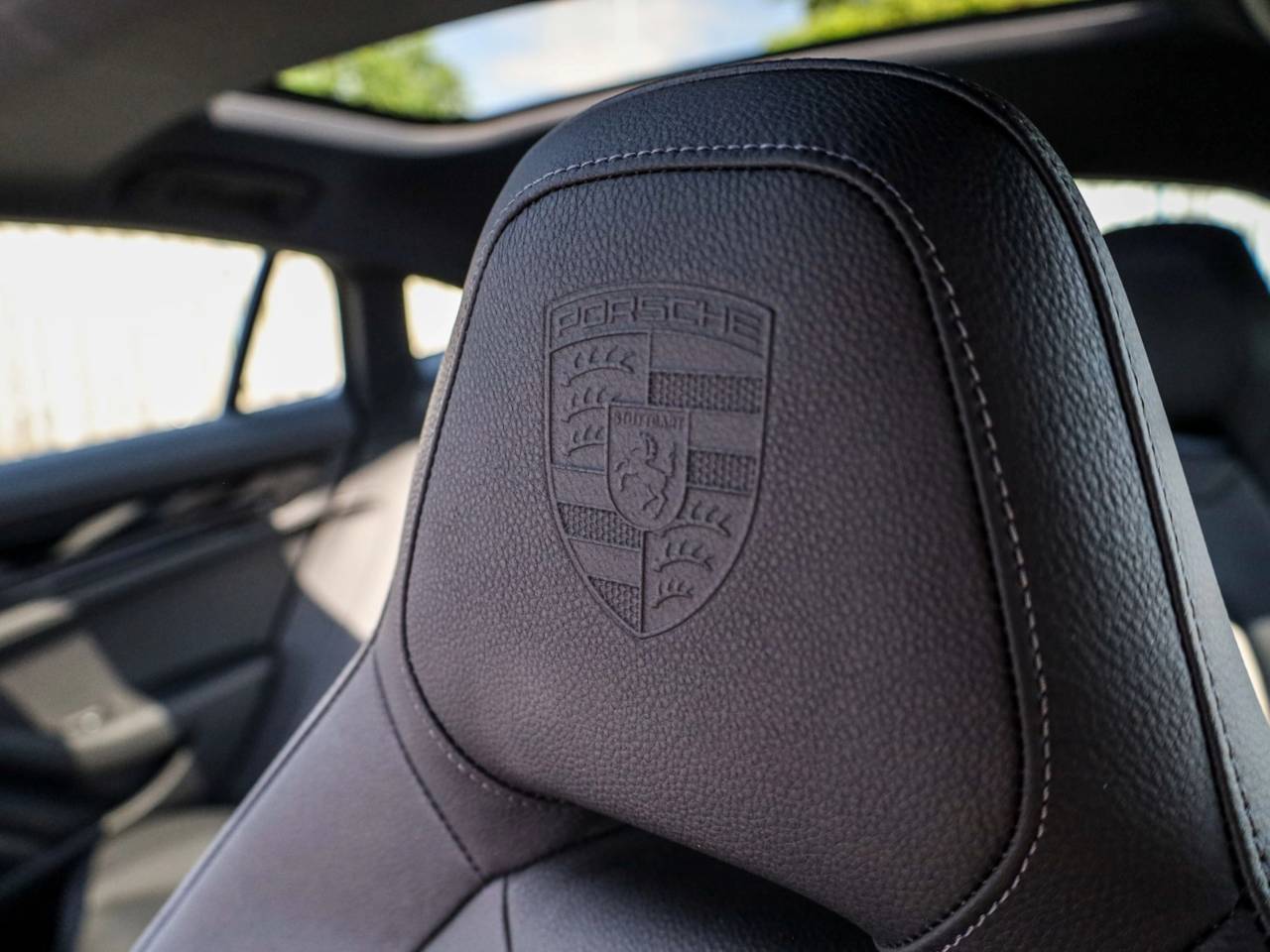 Panamera (2) image 30