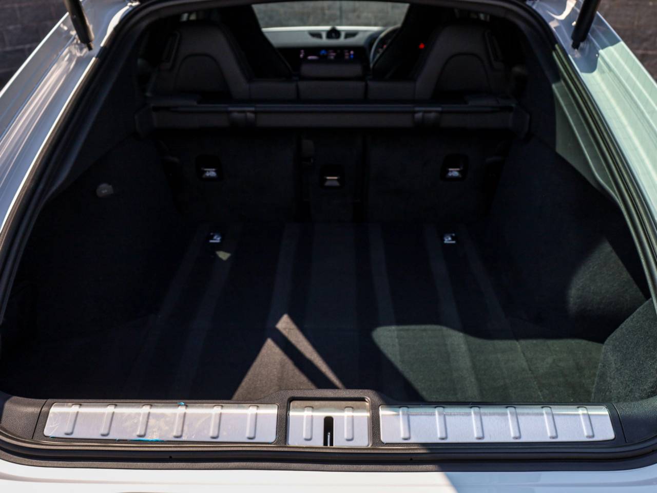 Panamera (2) image 38