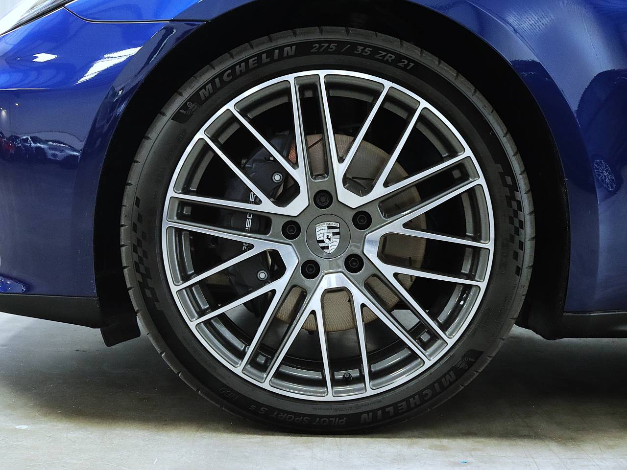 Panamera (4) image 18