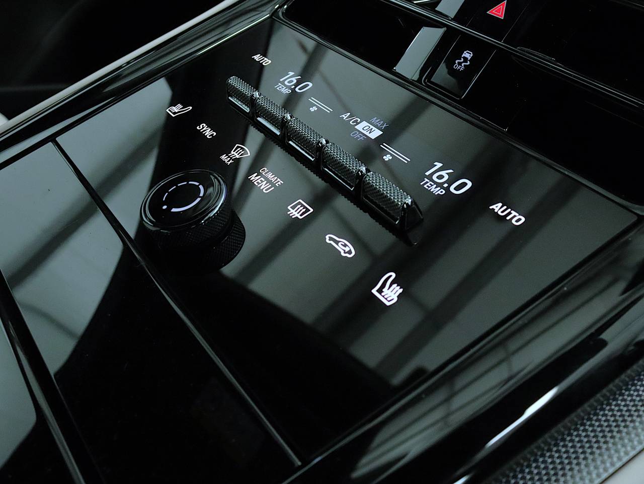 Panamera (4) image 31