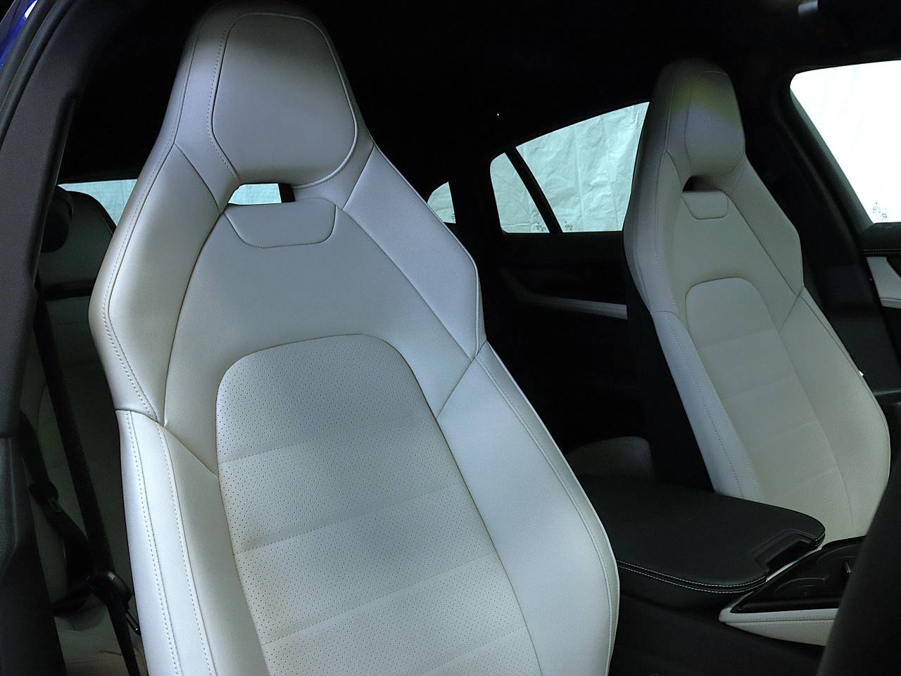 Panamera (4) image 08