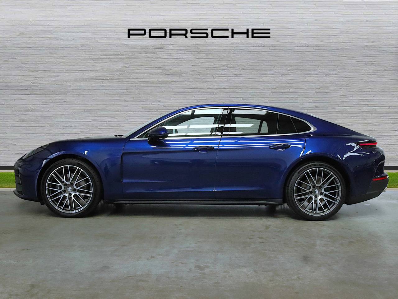 Panamera (4) image 06