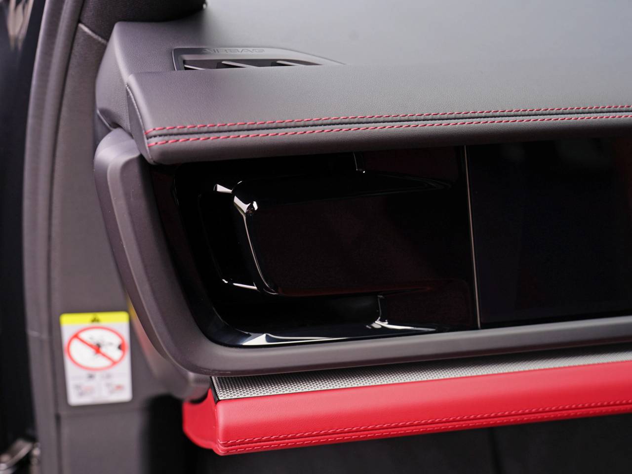 Panamera (4) image 25