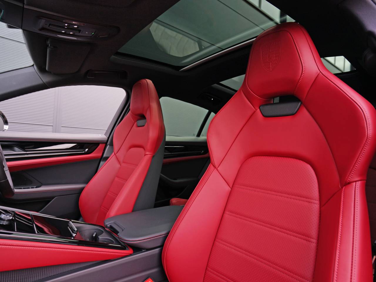 Panamera (4) image 10
