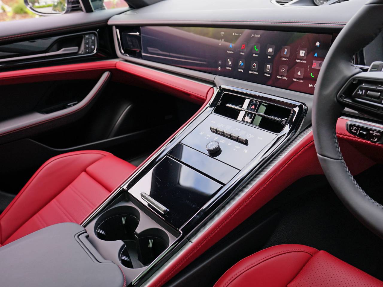 Panamera (4) image 12