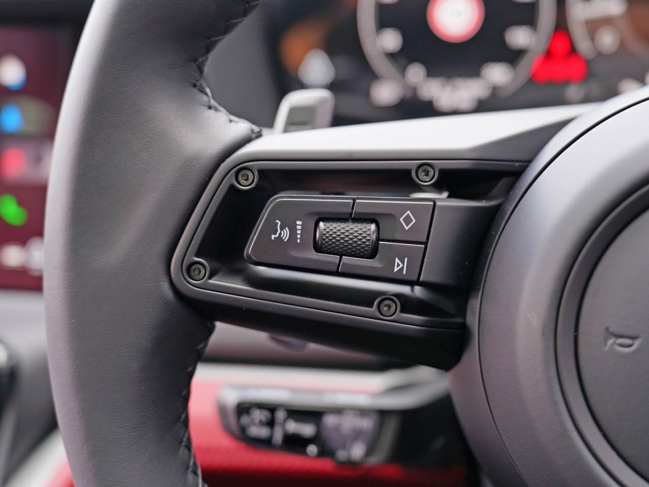 Panamera (4) image 33