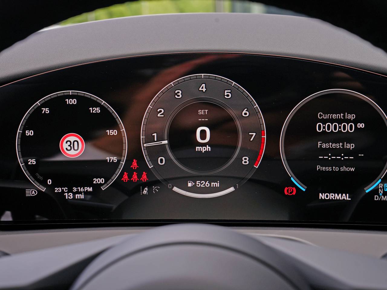 Panamera (4) image 31