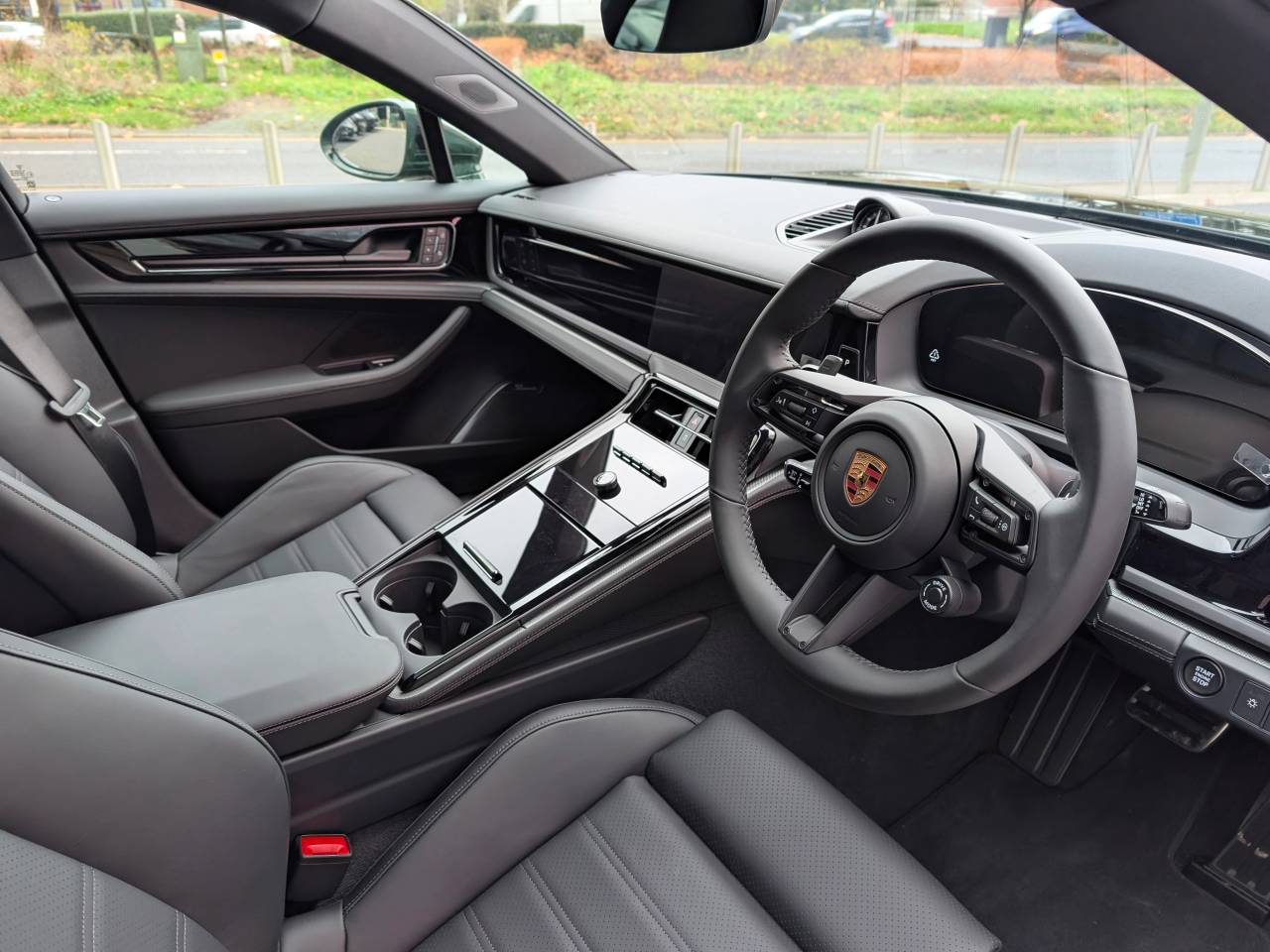 Panamera (4) image 17