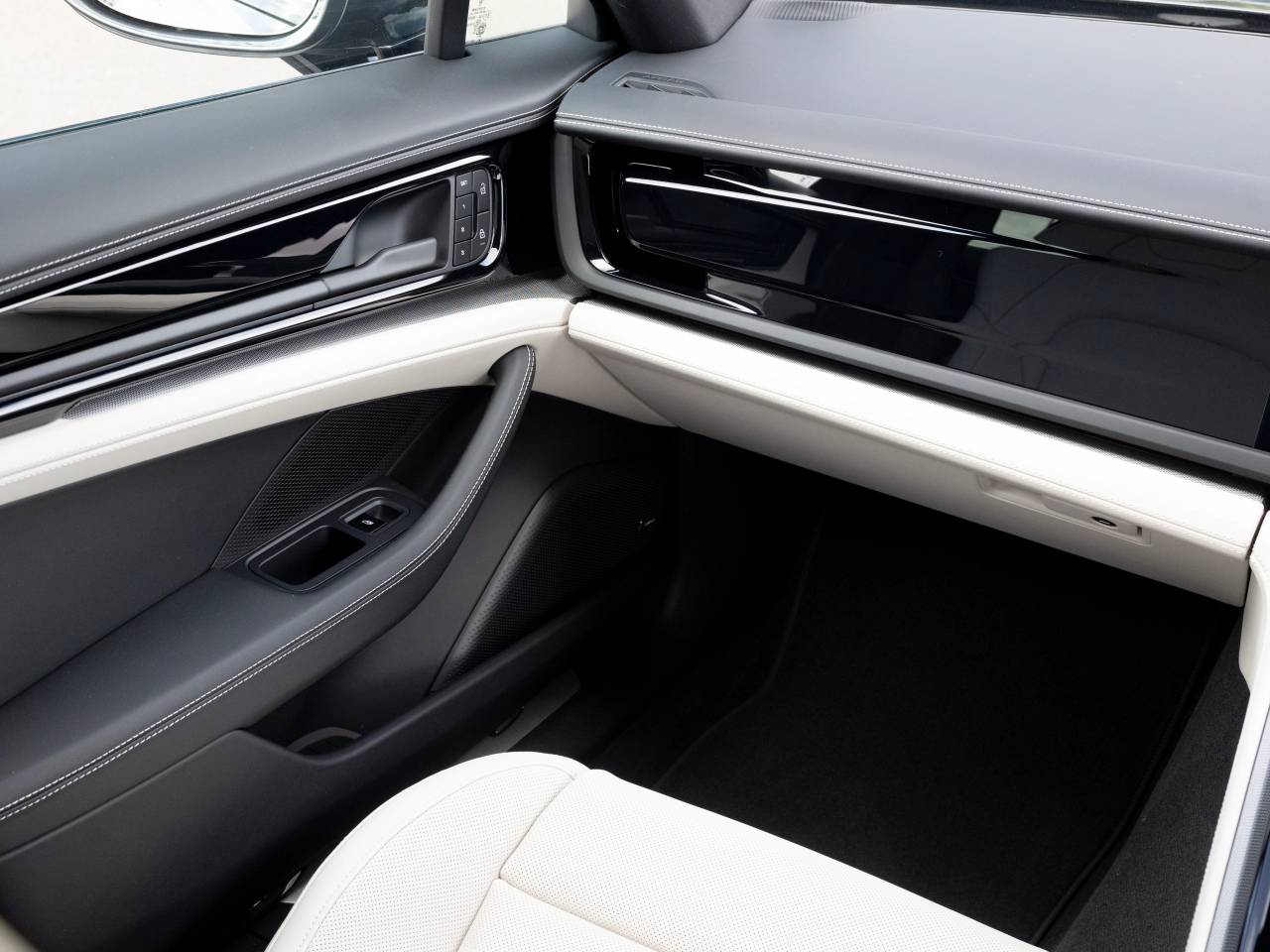 Panamera (14) image 77