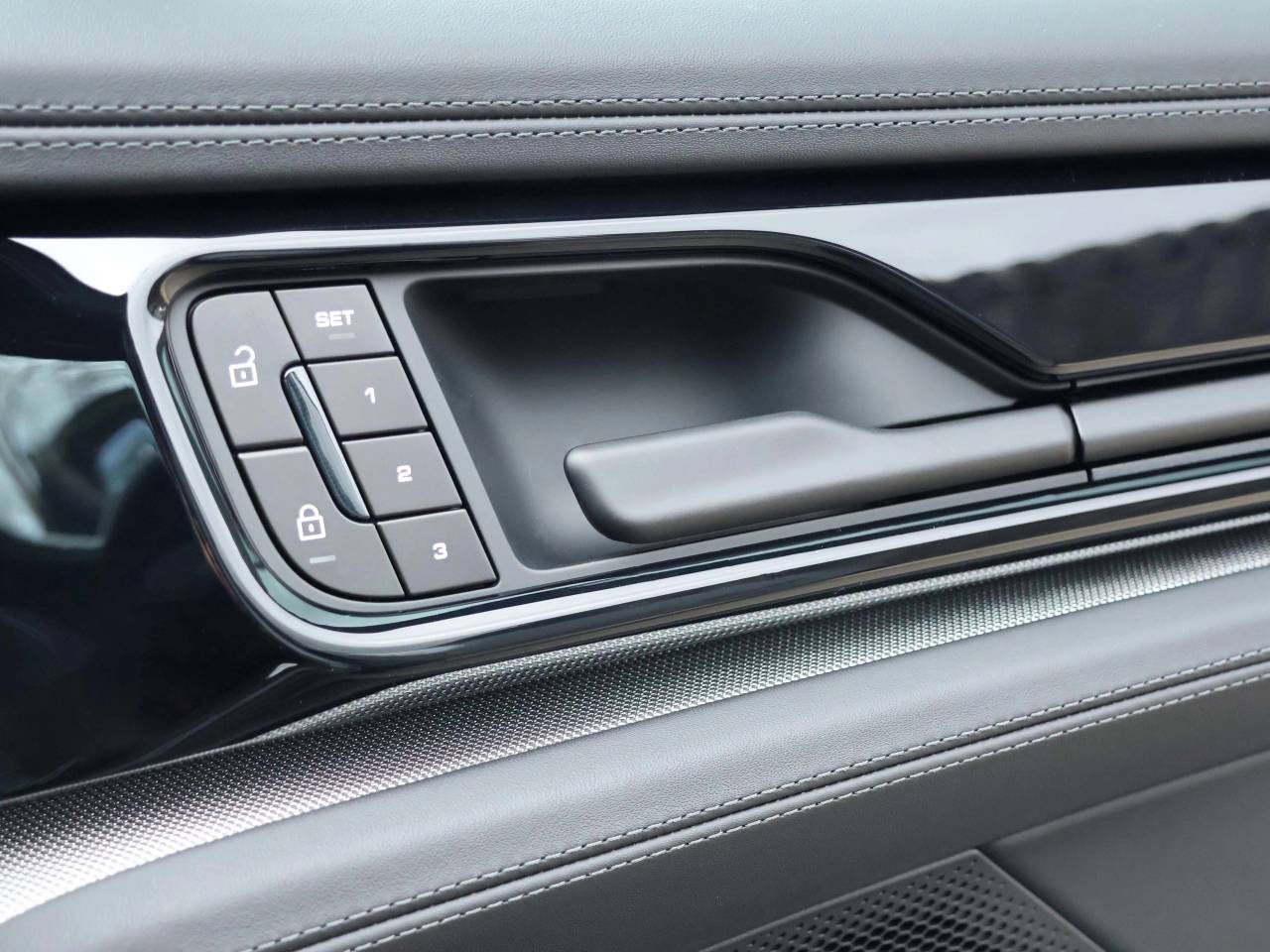 Panamera (12) image 18