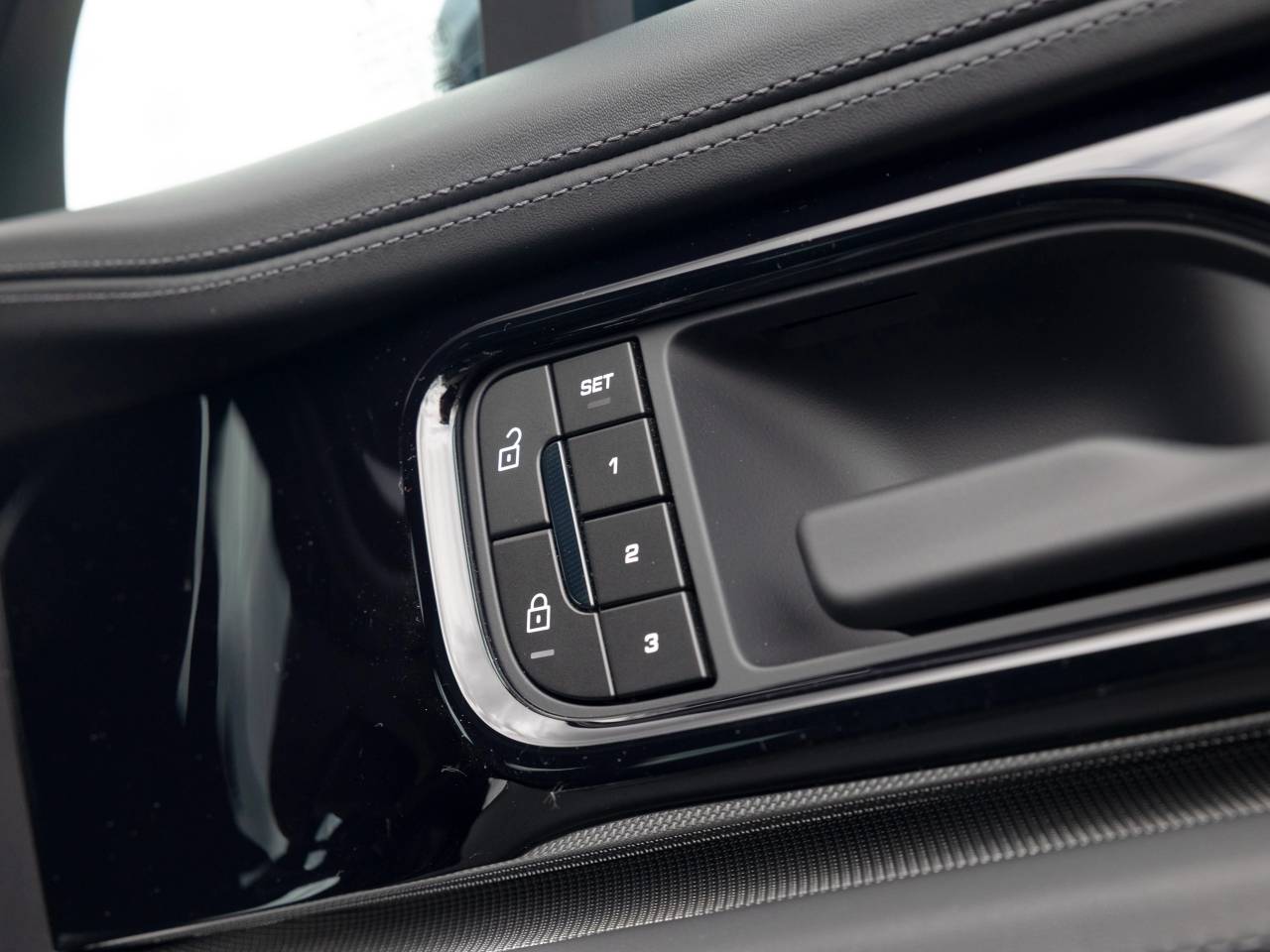 panamera (13) image 72