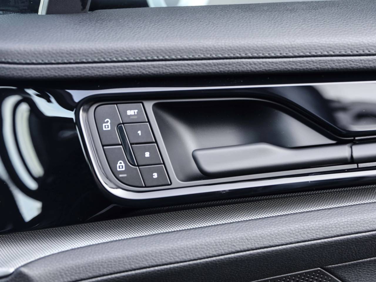 Panamera (6) image 27