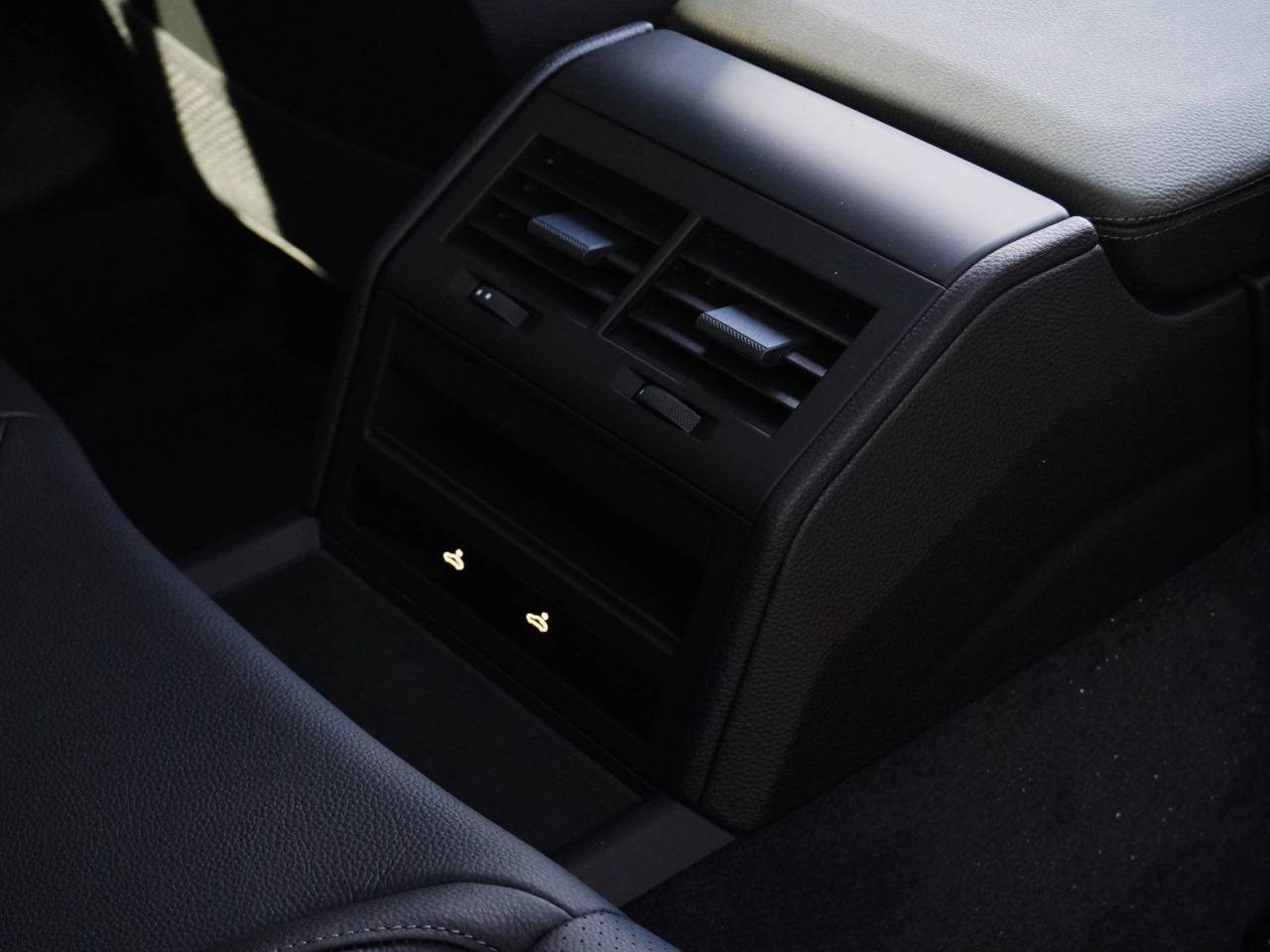 Panamera (6) image 42