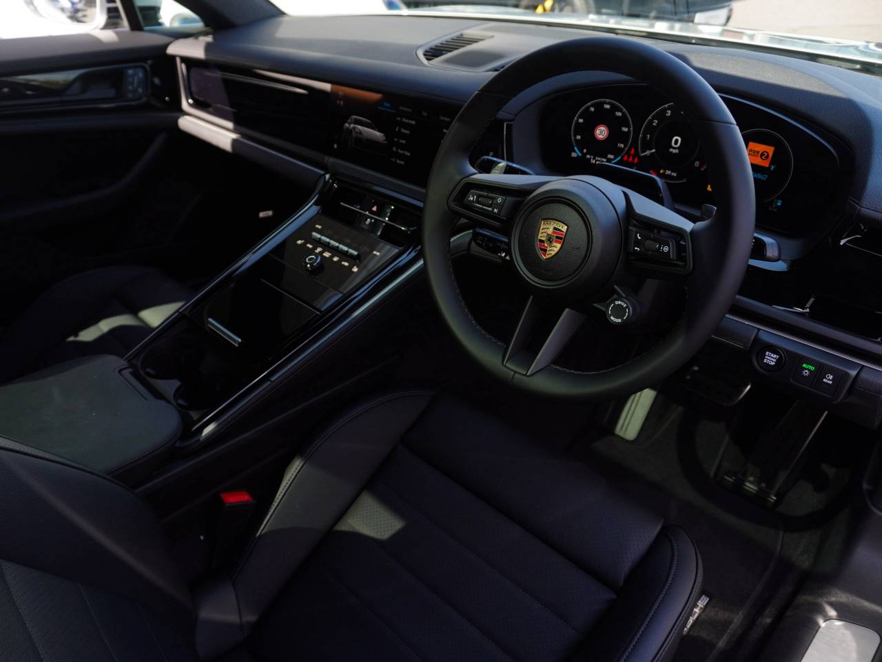 Panamera (6) image 04