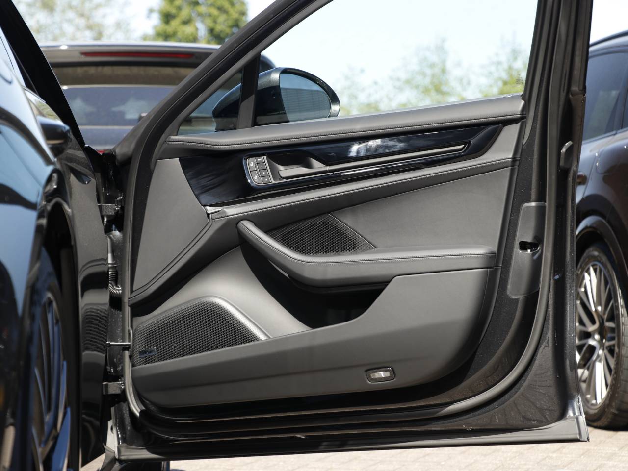 Panamera (3) image 35