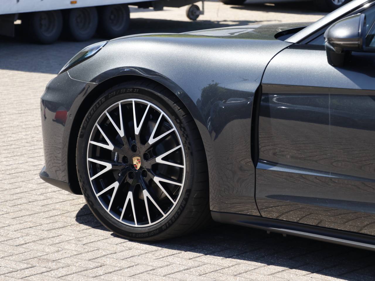 Panamera (3) image 15