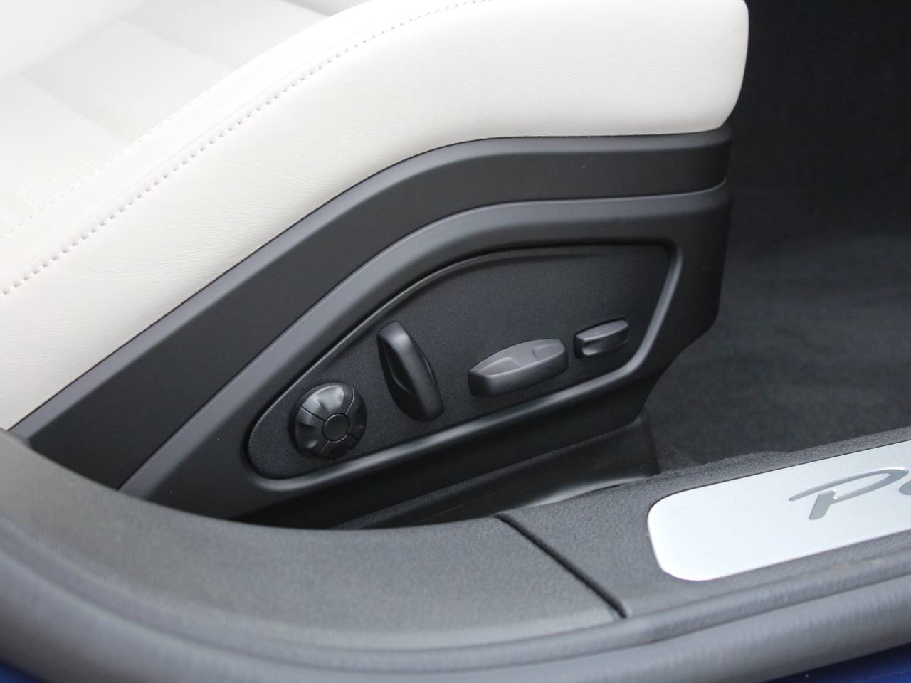 Panamera (3) image 24
