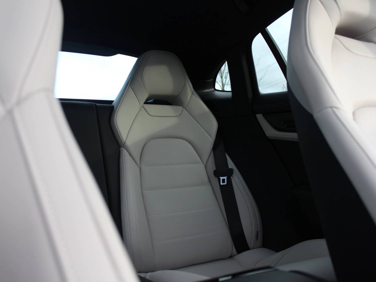 Panamera (3) image 30
