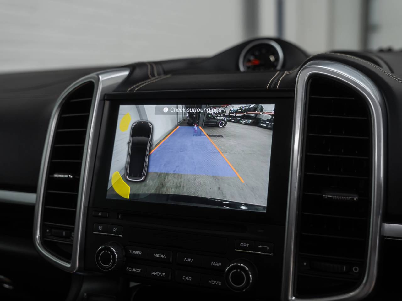 Cayenne D V6 PLATINUM EDITION TIPTRONIC S (3) image 44