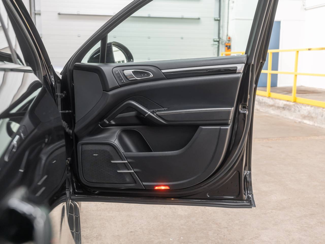 Cayenne D V6 PLATINUM EDITION TIPTRONIC S (3) image 37