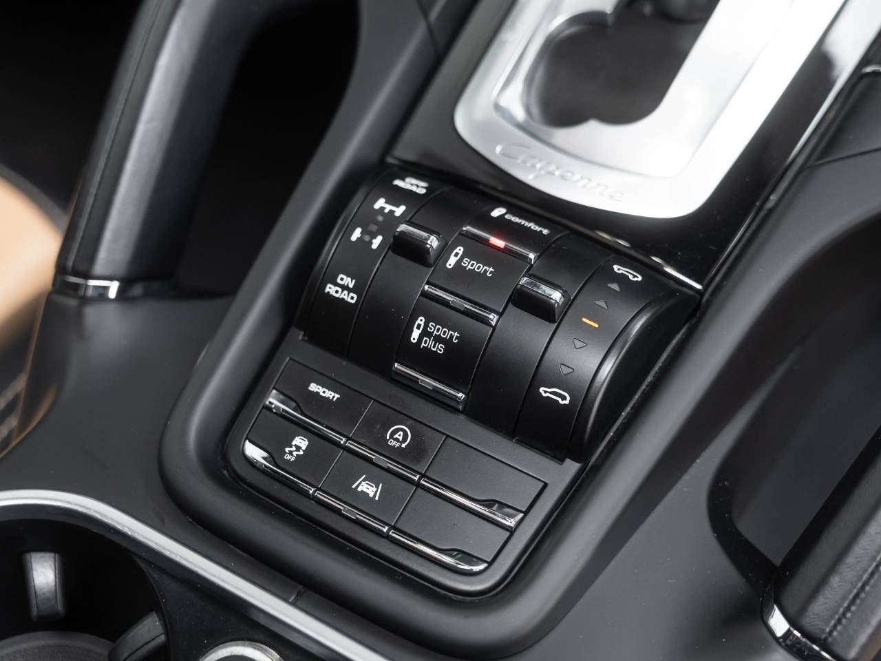 Cayenne D V6 PLATINUM EDITION TIPTRONIC S (3) image 36