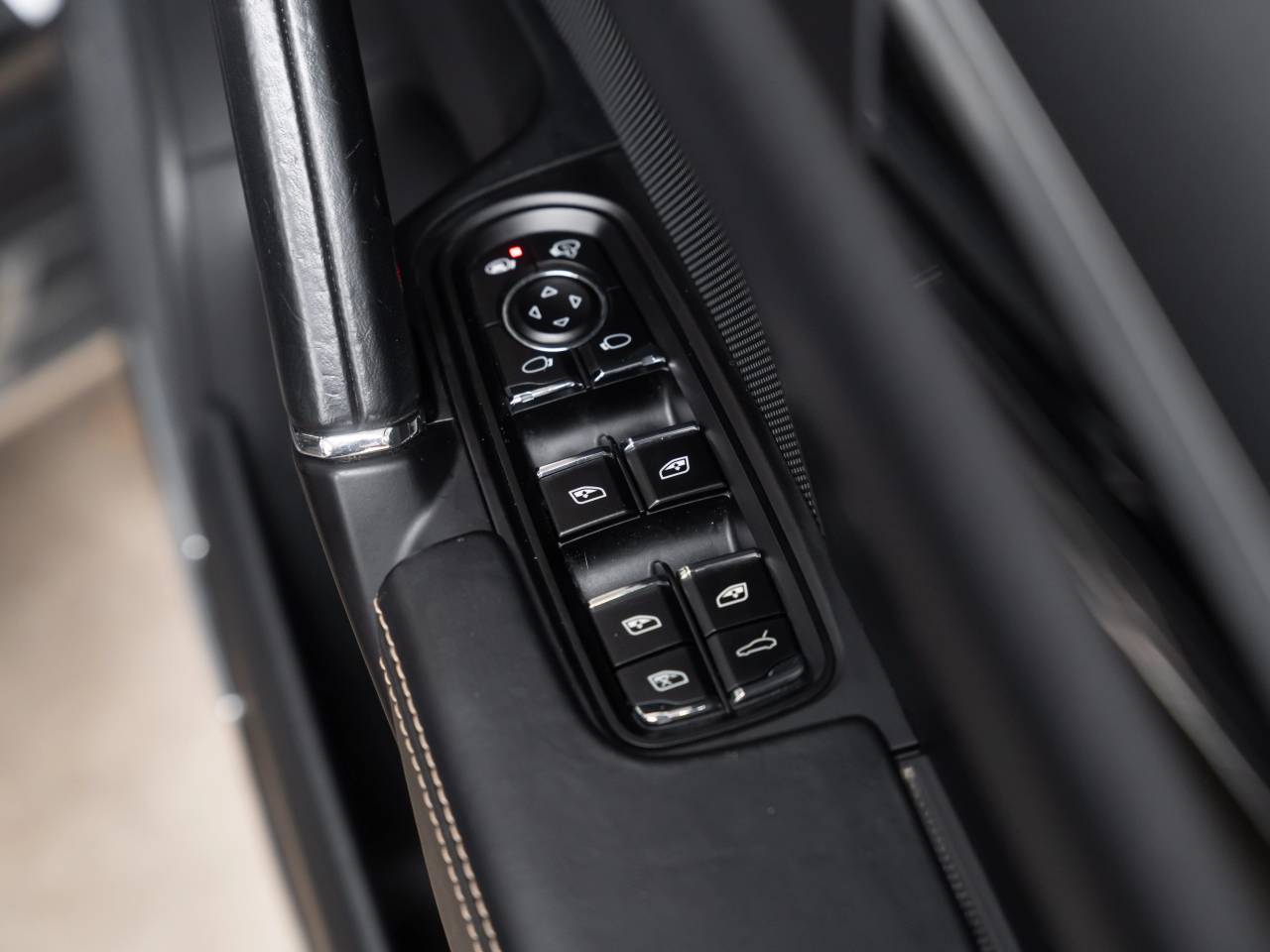 Cayenne D V6 PLATINUM EDITION TIPTRONIC S (3) image 24