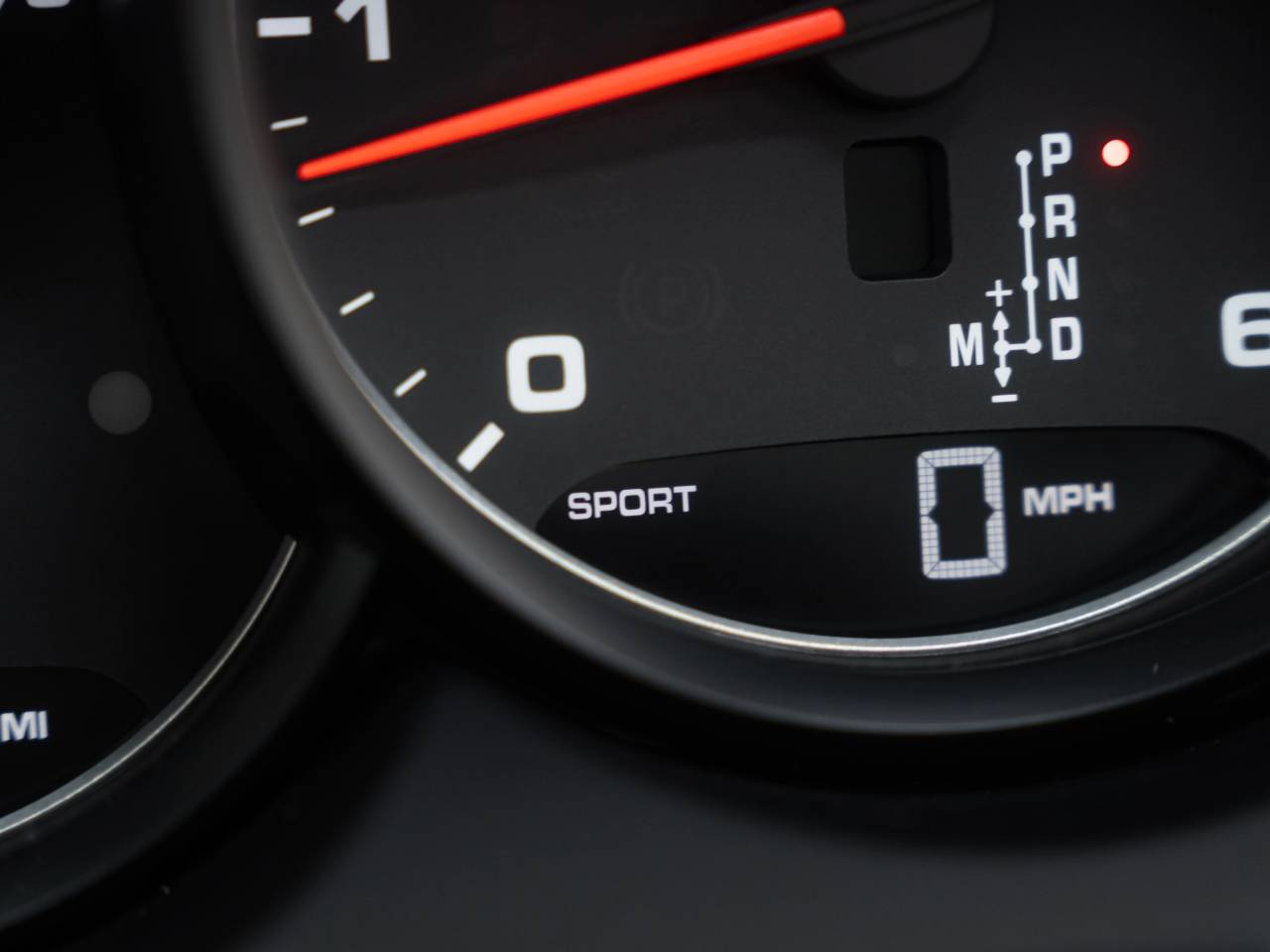 Cayenne D V6 PLATINUM EDITION TIPTRONIC S (3) image 48