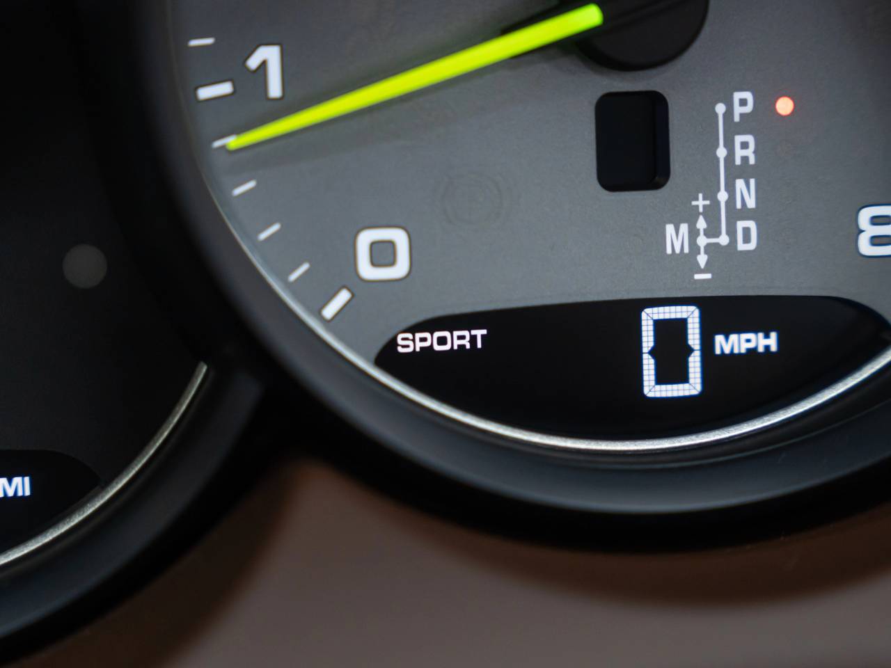Cayenne S E HYBRID TIPTRONIC (1) image 38