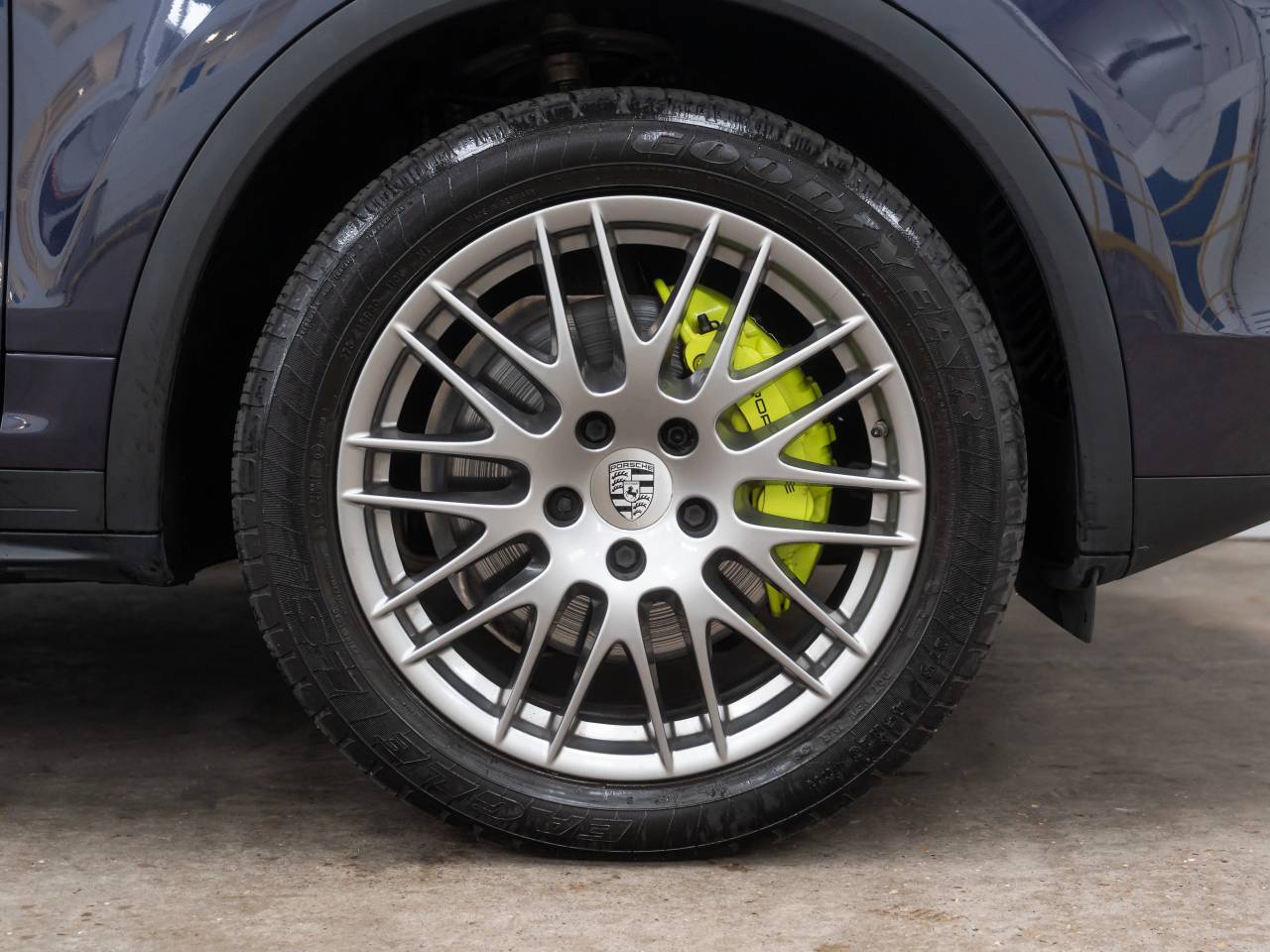 Cayenne S E HYBRID TIPTRONIC (1) image 06