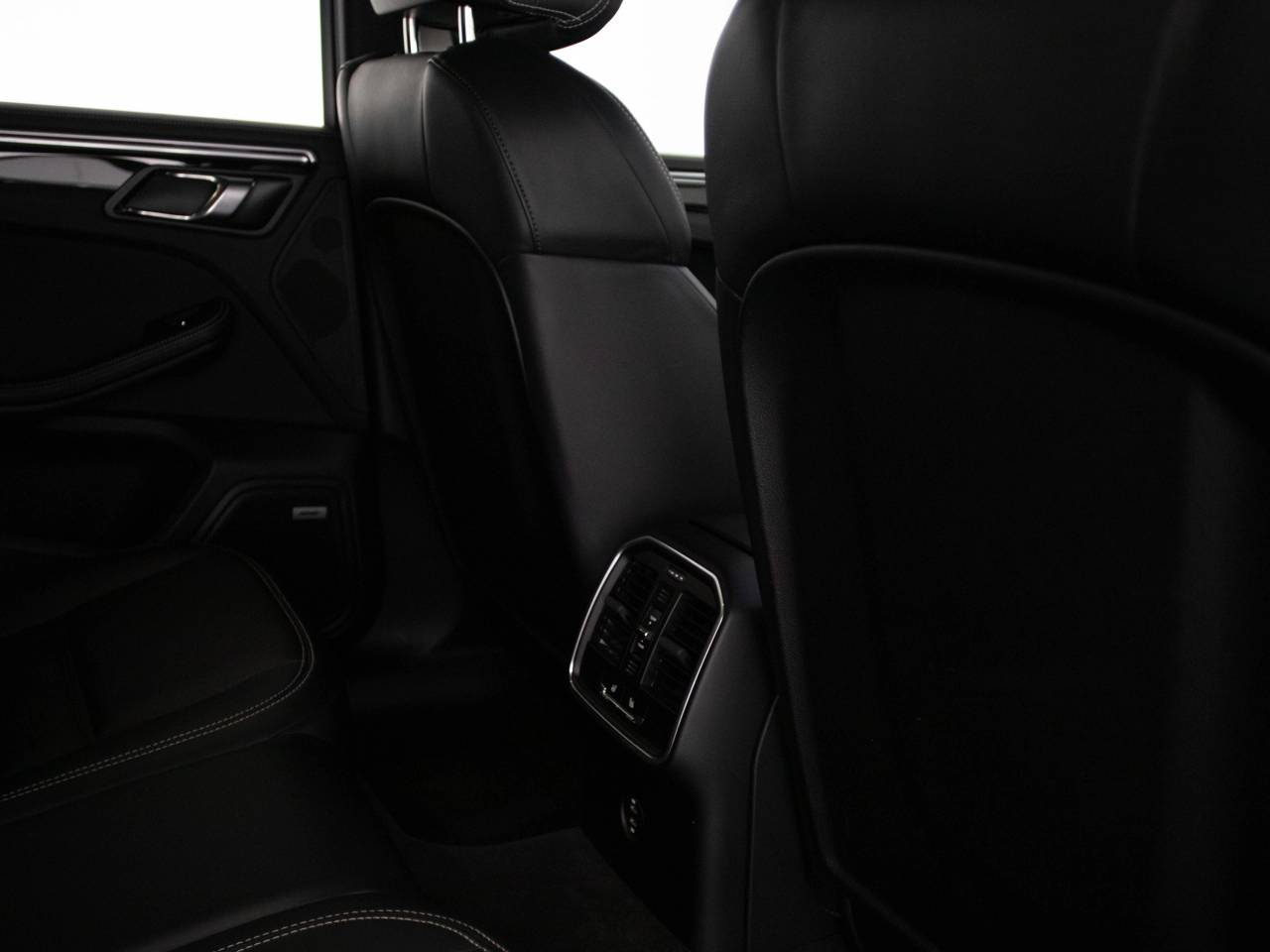 Macan GTS PDK (34) image 38