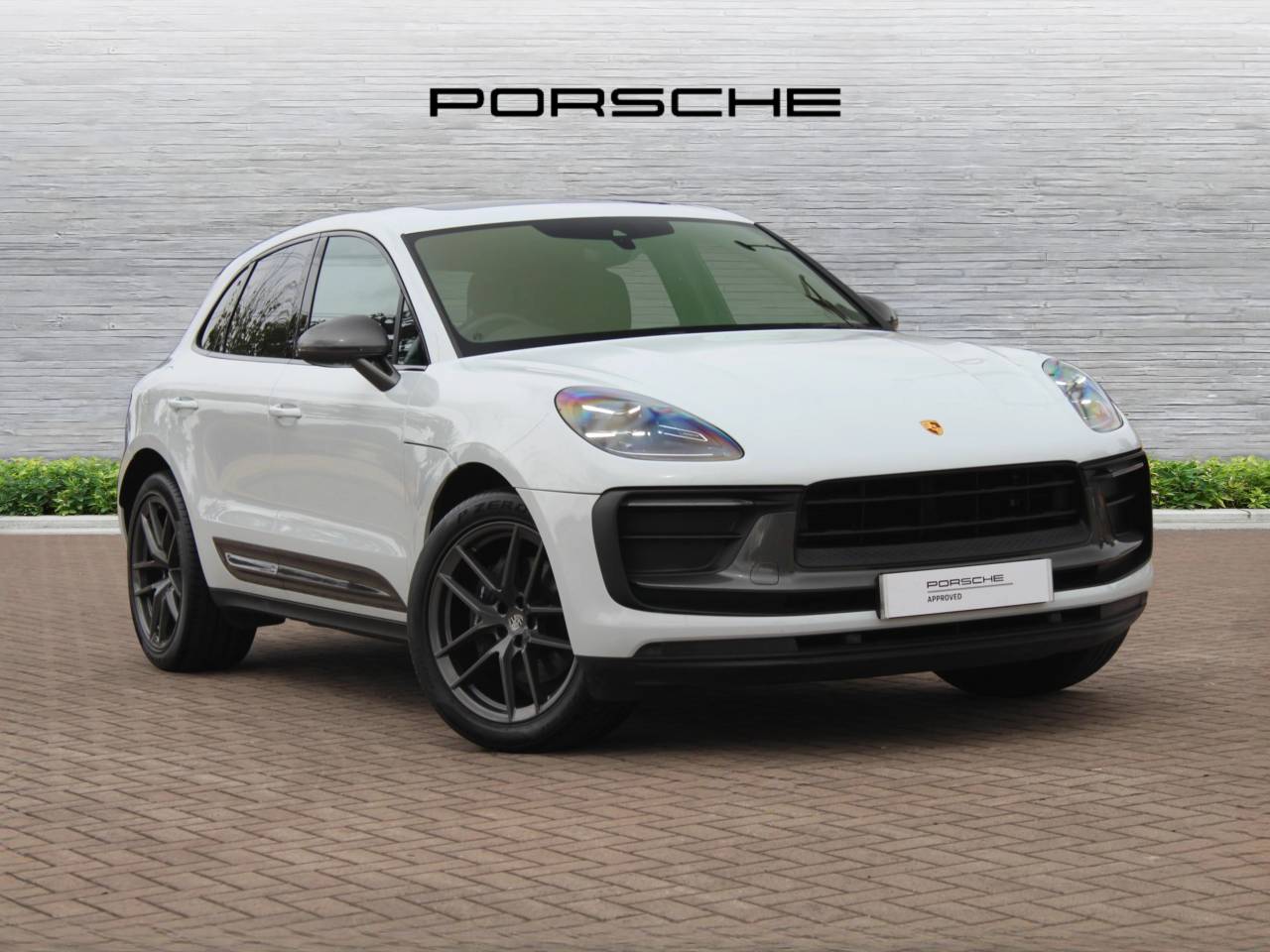 Macan T PDK