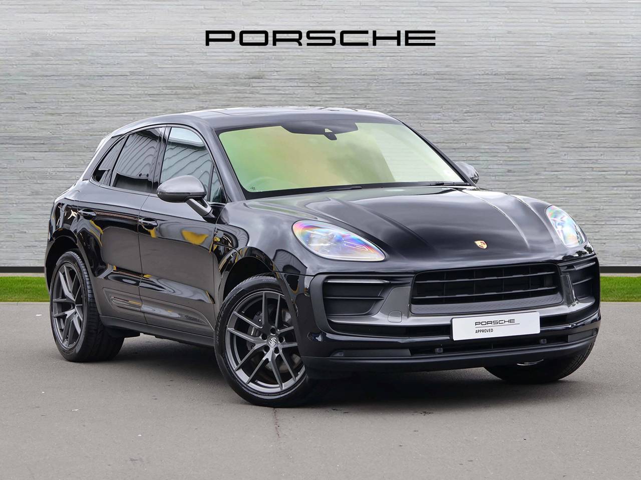 Macan T PDK